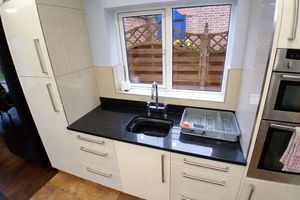 Photo 16- click for photo gallery